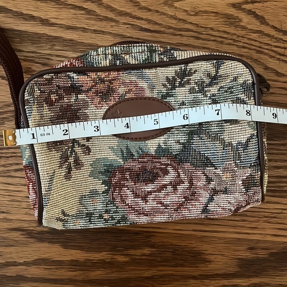 “Renaissance- Mini Travel Bag” - Picture 5 of 7